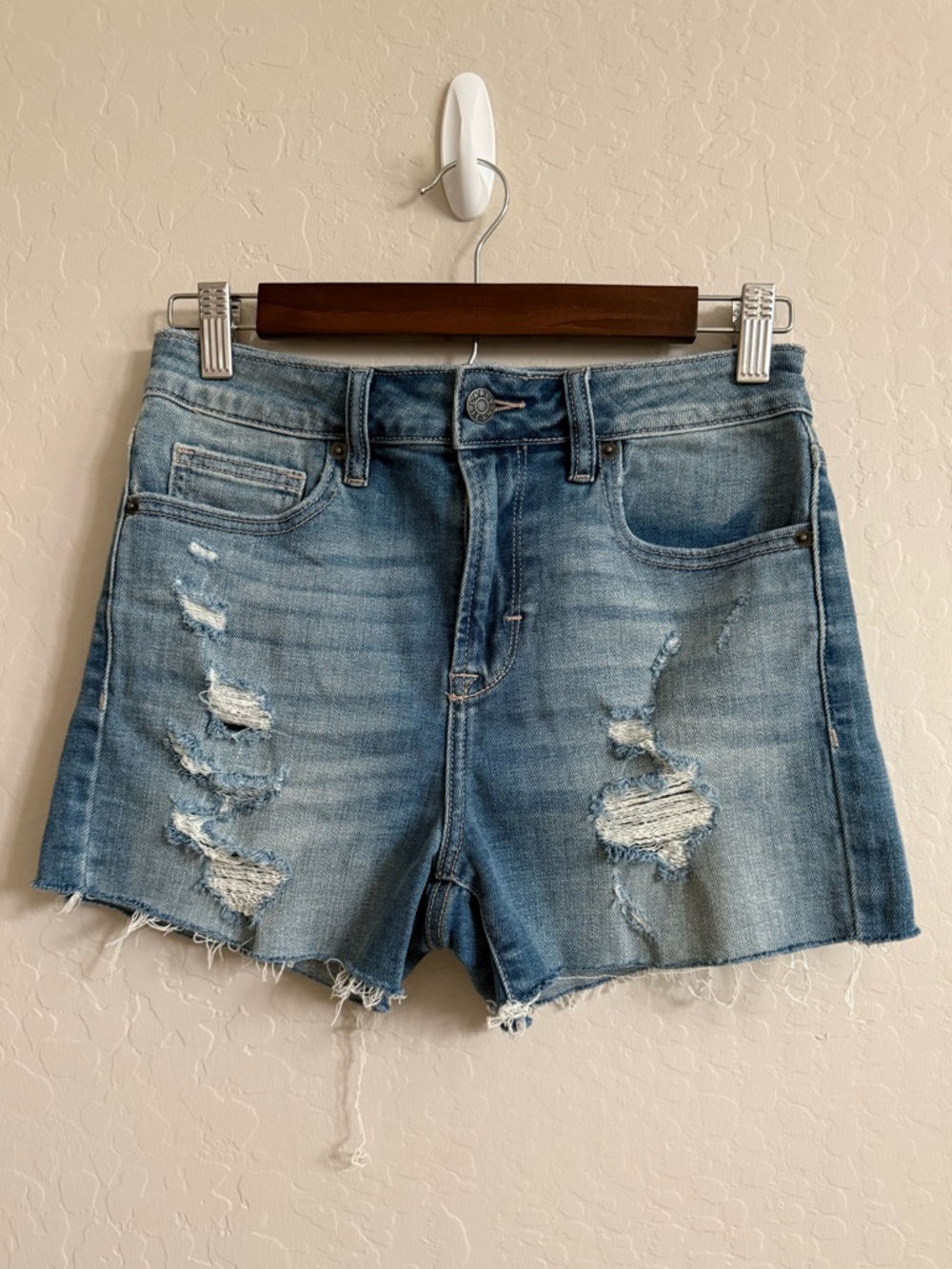 Carly Jean Los Angeles CJLA Distressed Denim Women’s Shorts Size Small